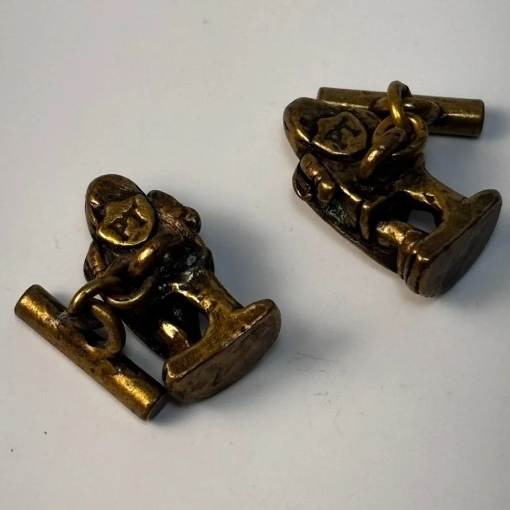 Vintage Cuff Links Brass Tone Medieval Knight Mid Century Signed PT